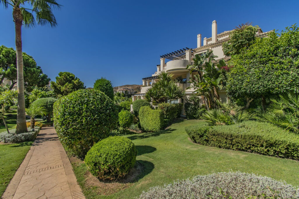 Apartment in Benahavís, Costa del Sol
